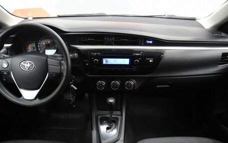 Toyota Corolla, 2013 год, 1 390 000 рублей, 17 фотография