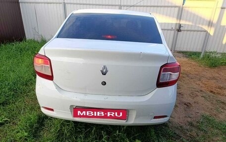 Renault Logan II, 2015 год, 600 000 рублей, 5 фотография