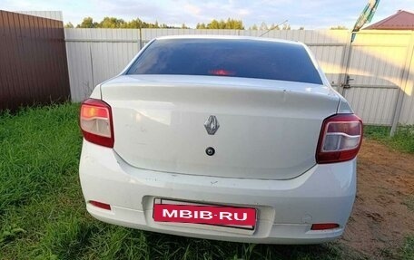 Renault Logan II, 2015 год, 600 000 рублей, 4 фотография