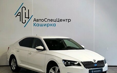 Skoda Superb III рестайлинг, 2016 год, 1 729 000 рублей, 3 фотография