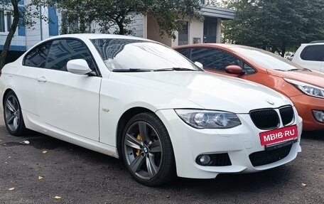 BMW 3 серия, 2011 год, 1 300 000 рублей, 3 фотография