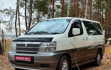 Nissan Elgrand I, 1998 год, 970 000 рублей, 1 фотография