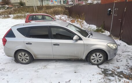 KIA cee'd I рестайлинг, 2008 год, 800 000 рублей, 12 фотография