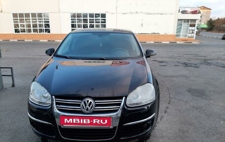 Volkswagen Jetta VI, 2007 год, 700 000 рублей, 6 фотография