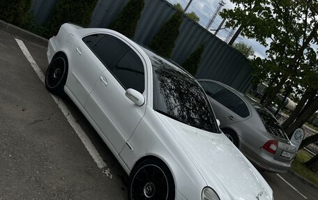 Mercedes-Benz E-Класс, 2003 год, 790 000 рублей, 2 фотография