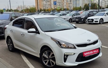 KIA Rio IV, 2019 год, 2 100 000 рублей, 2 фотография