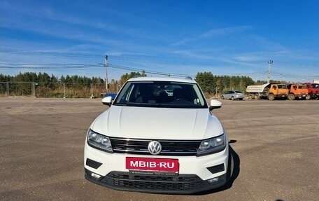 Volkswagen Tiguan II, 2018 год, 2 650 000 рублей, 12 фотография