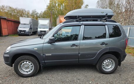 Chevrolet Niva I рестайлинг, 2017 год, 950 000 рублей, 35 фотография