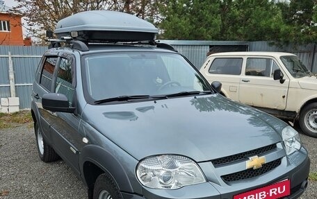 Chevrolet Niva I рестайлинг, 2017 год, 950 000 рублей, 29 фотография