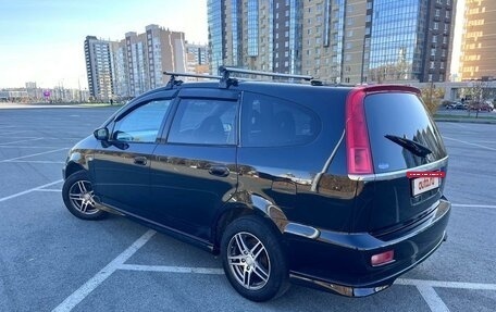 Honda Stream I рестайлинг, 2003 год, 695 000 рублей, 2 фотография