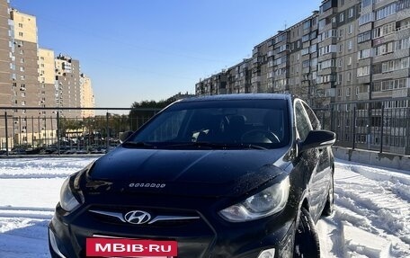 Hyundai Solaris II рестайлинг, 2012 год, 990 000 рублей, 14 фотография