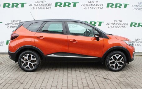 Renault Kaptur I рестайлинг, 2018 год, 1 819 000 рублей, 2 фотография