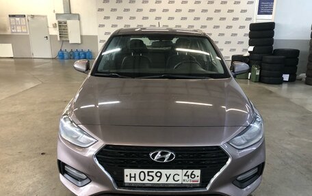 Hyundai Solaris II рестайлинг, 2018 год, 1 420 000 рублей, 8 фотография