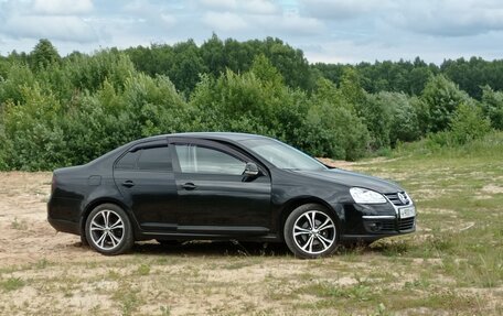 Volkswagen Jetta VI, 2010 год, 700 000 рублей, 8 фотография