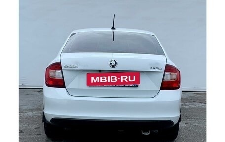 Skoda Rapid I, 2018 год, 1 200 000 рублей, 6 фотография