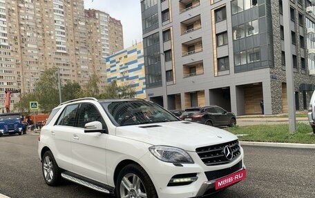 Mercedes-Benz M-Класс, 2013 год, 2 830 000 рублей, 3 фотография