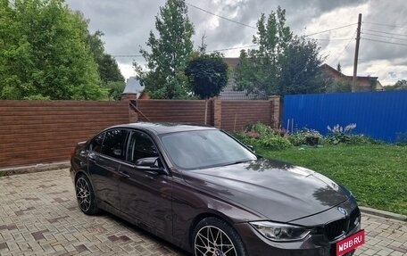 BMW 3 серия, 2012 год, 2 200 000 рублей, 1 фотография