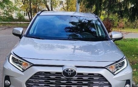 Toyota RAV4, 2020 год, 3 572 000 рублей, 4 фотография