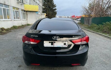 Hyundai Elantra V, 2013 год, 1 100 000 рублей, 3 фотография