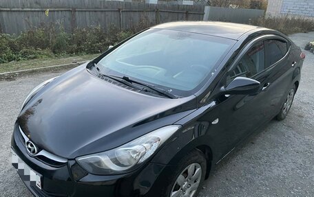 Hyundai Elantra V, 2013 год, 1 100 000 рублей, 13 фотография