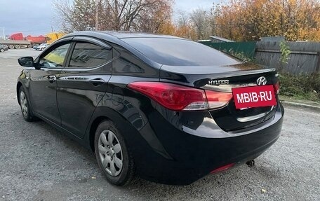 Hyundai Elantra V, 2013 год, 1 100 000 рублей, 10 фотография