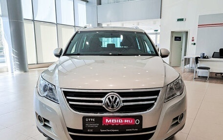 Volkswagen Tiguan I, 2010 год, 1 439 000 рублей, 2 фотография