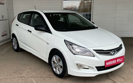 Hyundai Solaris II рестайлинг, 2016 год, 799 000 рублей, 5 фотография