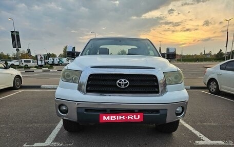 Toyota Tundra II, 2007 год, 3 200 000 рублей, 12 фотография