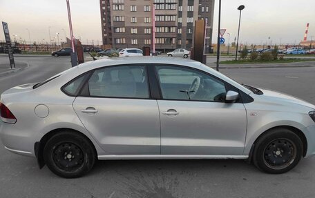 Volkswagen Polo VI (EU Market), 2011 год, 750 000 рублей, 4 фотография