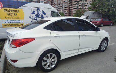 Hyundai Solaris II рестайлинг, 2014 год, 1 029 000 рублей, 3 фотография