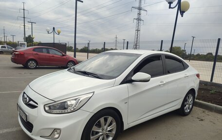 Hyundai Solaris II рестайлинг, 2014 год, 1 029 000 рублей, 5 фотография