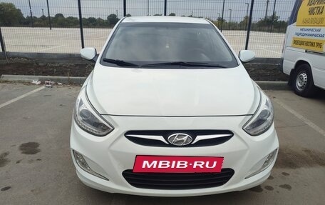 Hyundai Solaris II рестайлинг, 2014 год, 1 029 000 рублей, 4 фотография