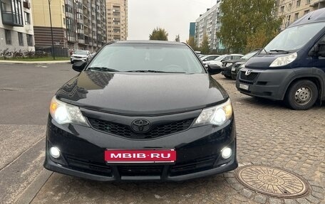 Toyota Camry, 2014 год, 1 880 000 рублей, 1 фотография