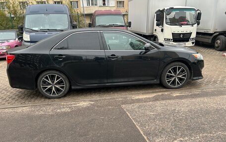 Toyota Camry, 2014 год, 1 880 000 рублей, 4 фотография