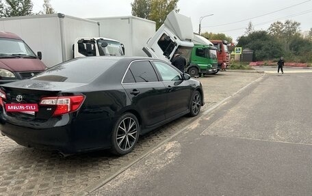 Toyota Camry, 2014 год, 1 880 000 рублей, 5 фотография