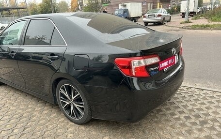 Toyota Camry, 2014 год, 1 880 000 рублей, 7 фотография