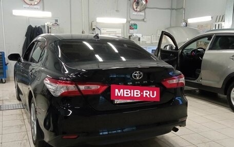 Toyota Camry, 2022 год, 2 720 000 рублей, 4 фотография