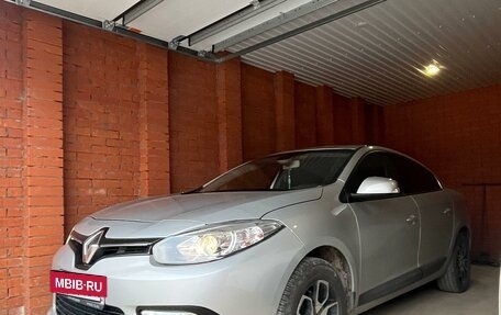 Renault Fluence I, 2014 год, 940 000 рублей, 2 фотография