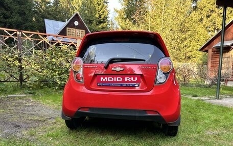 Chevrolet Spark III, 2011 год, 635 000 рублей, 4 фотография