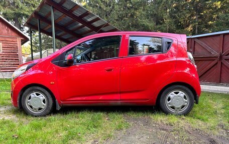 Chevrolet Spark III, 2011 год, 635 000 рублей, 5 фотография