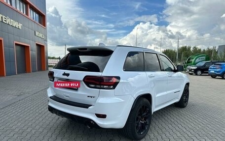 Jeep Grand Cherokee, 2016 год, 4 890 000 рублей, 7 фотография