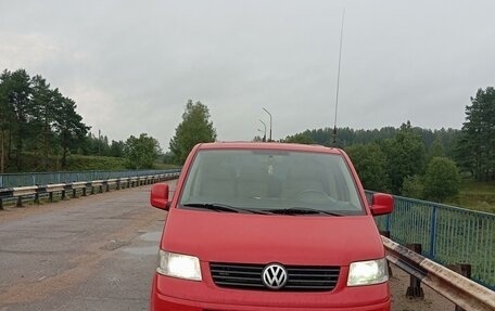 Volkswagen Caravelle T5, 2007 год, 1 530 000 рублей, 7 фотография