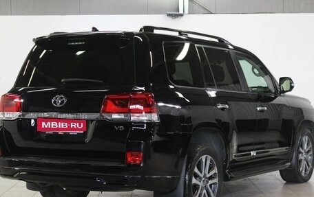 Toyota Land Cruiser 200, 2015 год, 5 590 000 рублей, 8 фотография