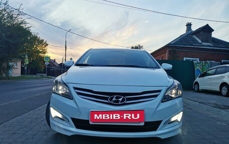 Hyundai Solaris II рестайлинг, 2015 год, 1 257 000 рублей, 10 фотография