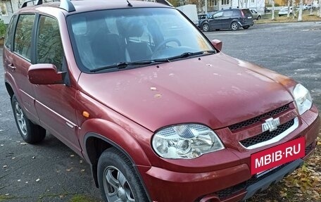 Chevrolet Niva I рестайлинг, 2010 год, 510 000 рублей, 7 фотография