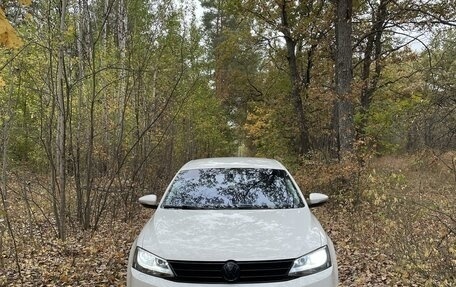 Volkswagen Jetta VI, 2015 год, 1 290 000 рублей, 1 фотография