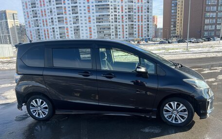 Honda Freed I, 2012 год, 1 385 000 рублей, 7 фотография