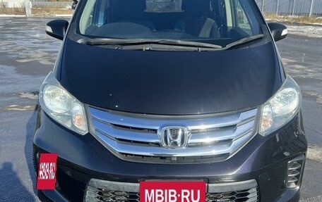 Honda Freed I, 2012 год, 1 385 000 рублей, 5 фотография