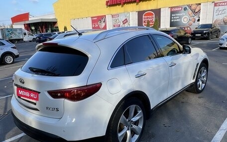 Infiniti FX II, 2010 год, 1 900 000 рублей, 4 фотография