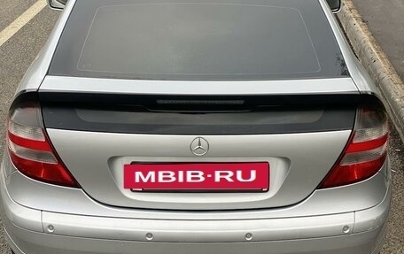 Mercedes-Benz C-Класс, 2004 год, 1 100 000 рублей, 5 фотография